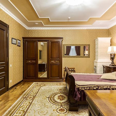 Luxury Boutique Andreevskiy Lviv Exteriör bild
