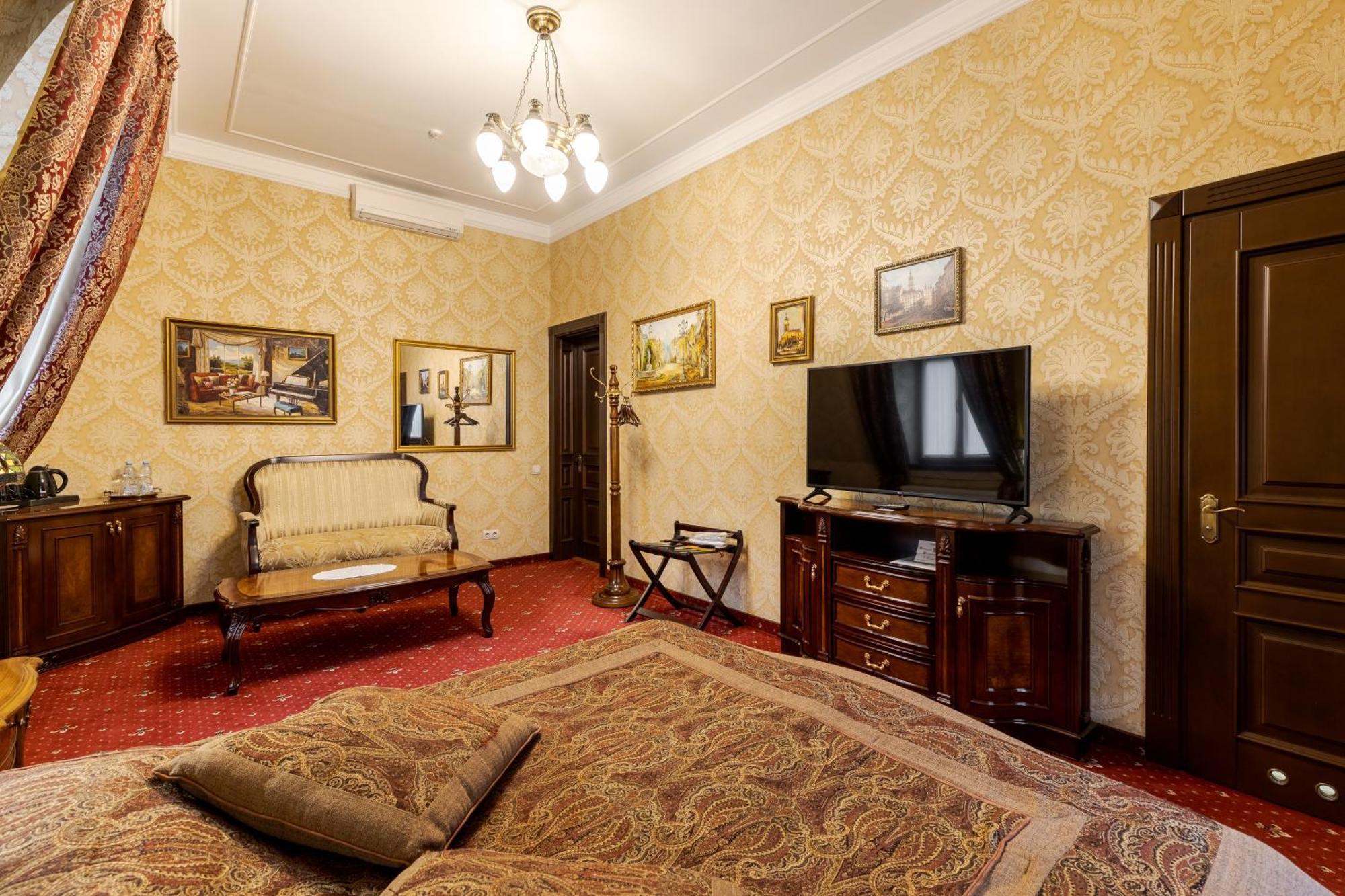 Luxury Boutique Andreevskiy Lviv Exteriör bild