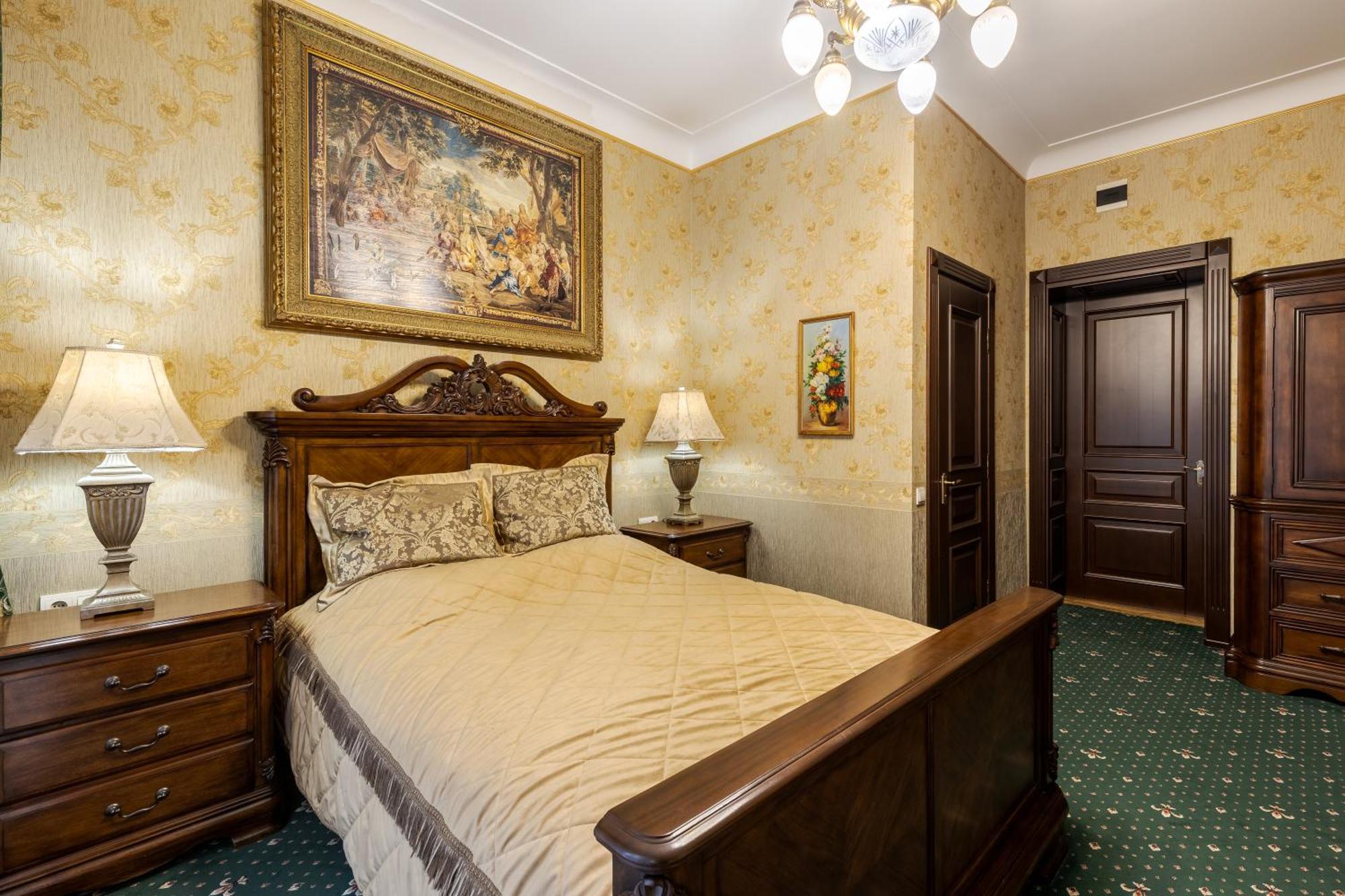 Luxury Boutique Andreevskiy Lviv Exteriör bild