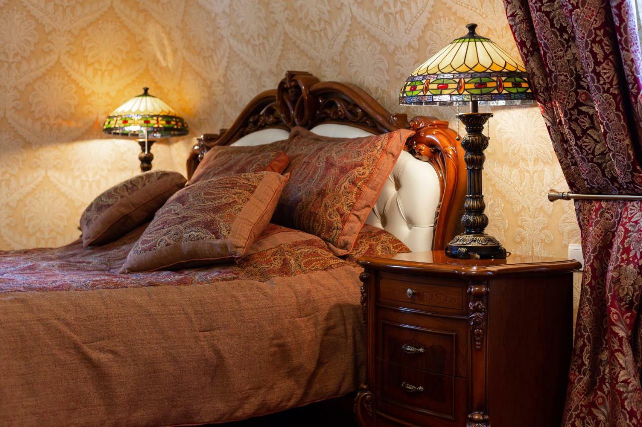 Luxury Boutique Andreevskiy Lviv Exteriör bild